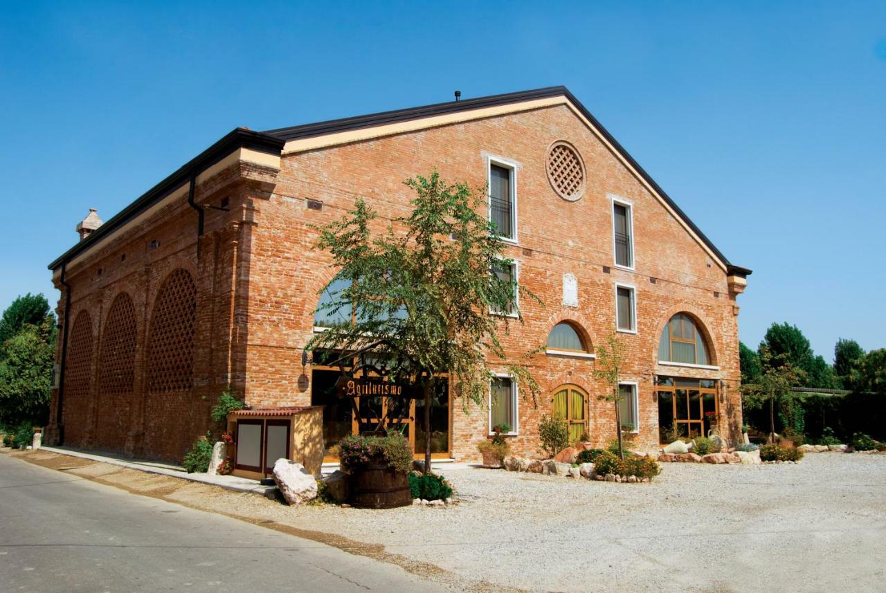 All'Albaro Agriturismo Salizzole Luaran gambar