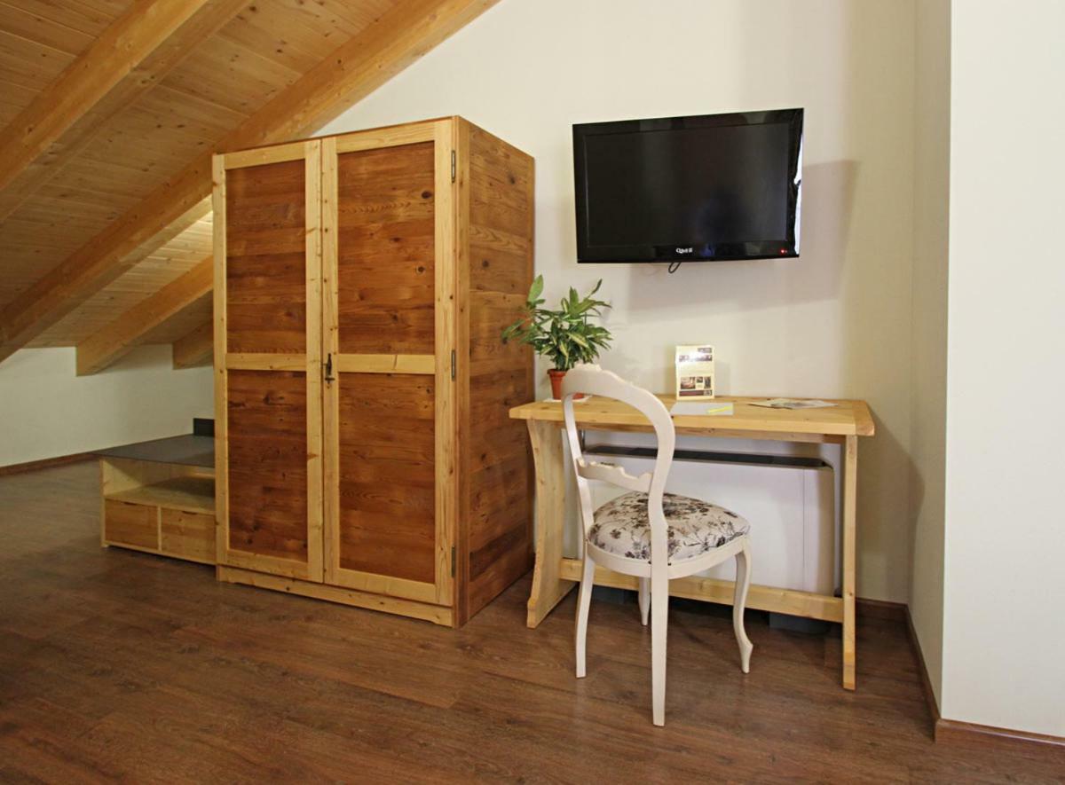 All'Albaro Agriturismo Salizzole Luaran gambar